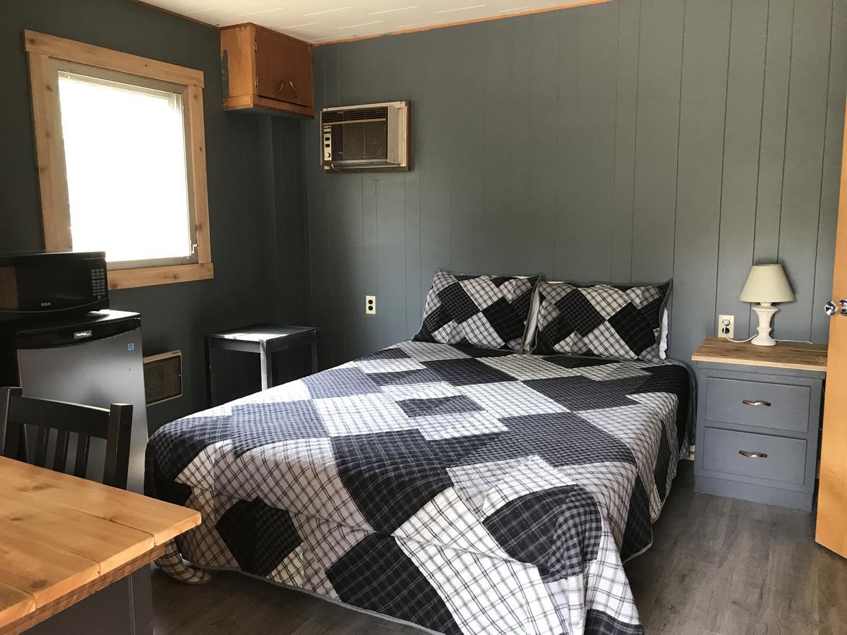 Jasper Way Inn Resort & Campground Clearwater Eksteriør bilde